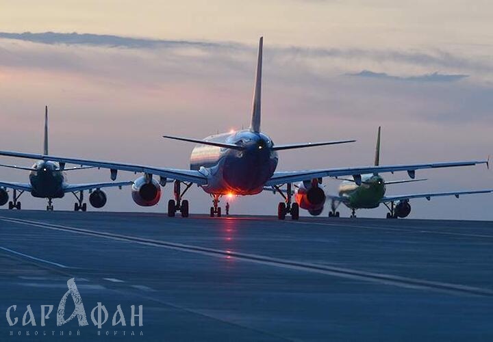 Семь авиарейсов приземлились на Кубани из-за непогоды в Крыму